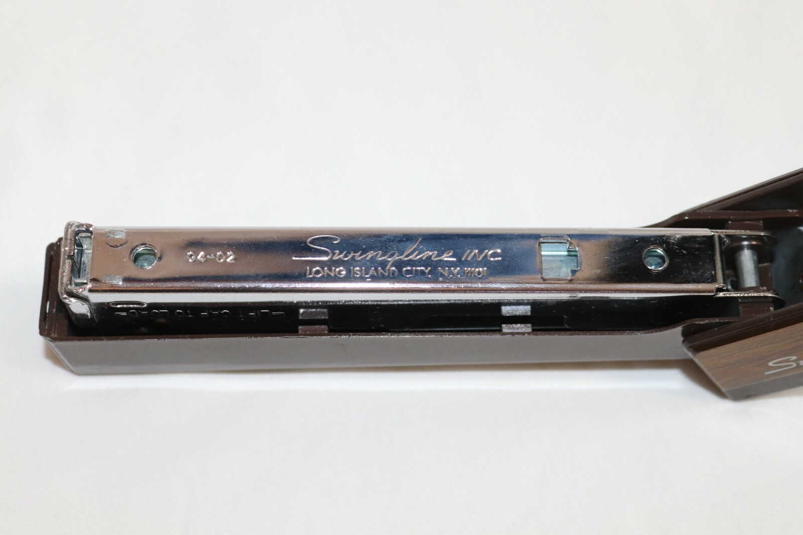 Vintage Heavy Duty 7 1/8" Swingline 767 Brown Enamel Woodgrain Stapler USA