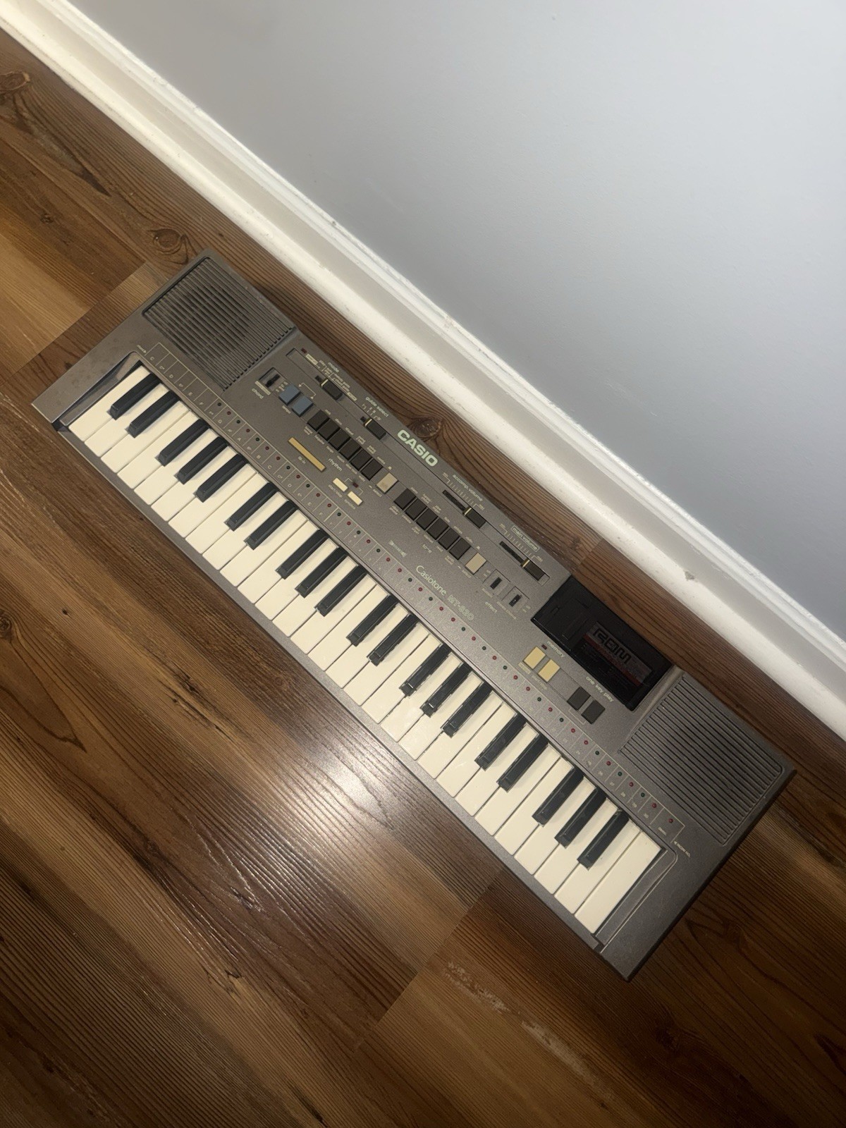 Casio Casiotone MT-820 +Rom Pack/RO-554 Family Songs Electric Keyboard 49 keys