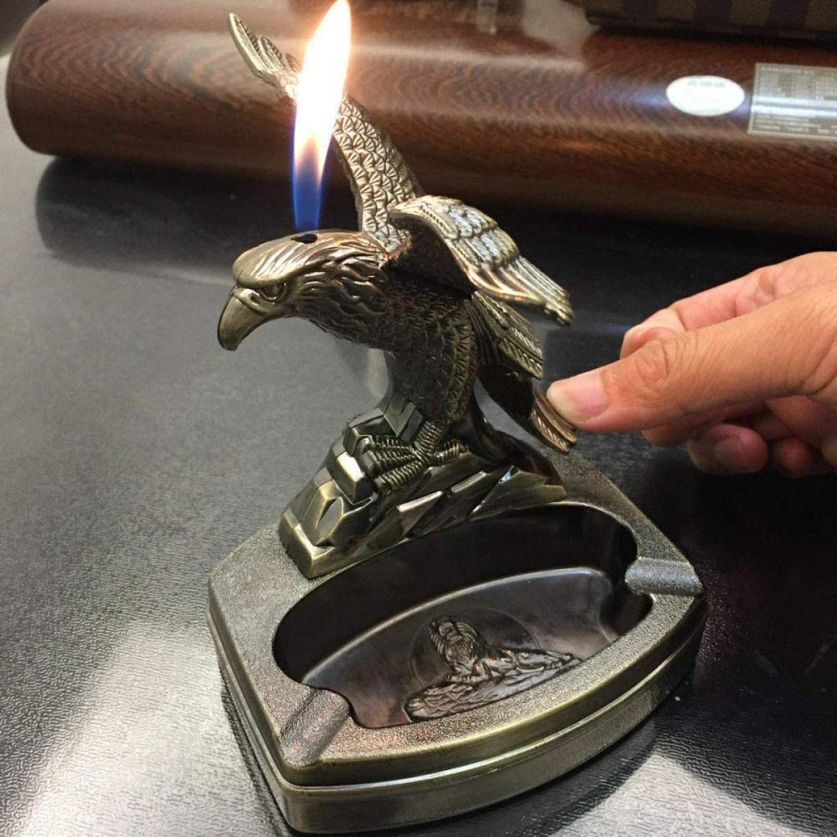 Flying Eagle Refillable Butane Lighter Tabacco Cigarette Cigar Ashtray Ash Tray