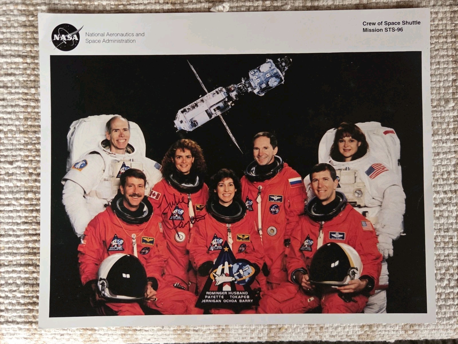 JULIE PAYETTE signed  STS-96 DISCOVERY Crew ORIGNIAL NASA LITHOGRAPH