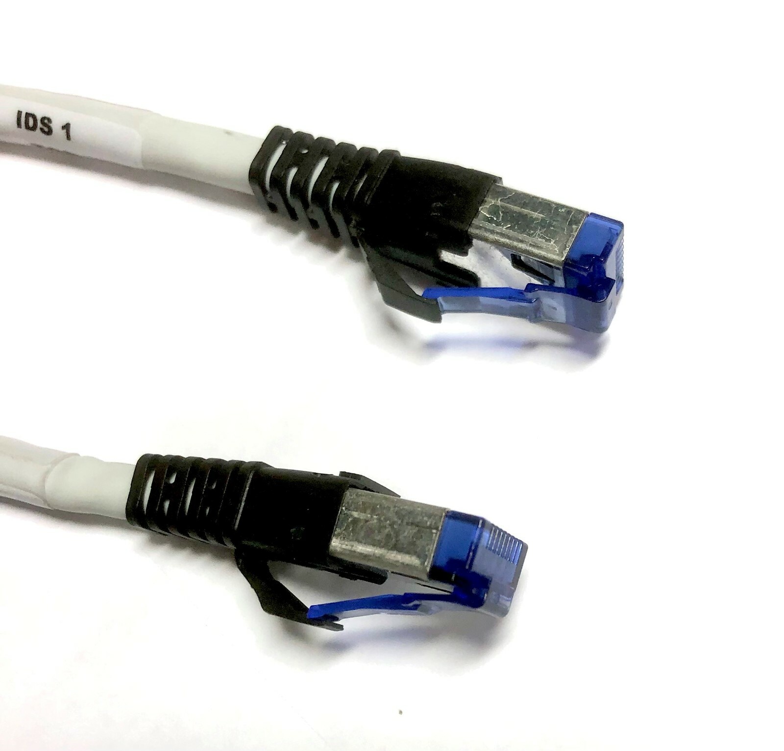 2891783 SHIELDED CAT6A PATCH CABLE, LSFRZH S/FTP, 5M