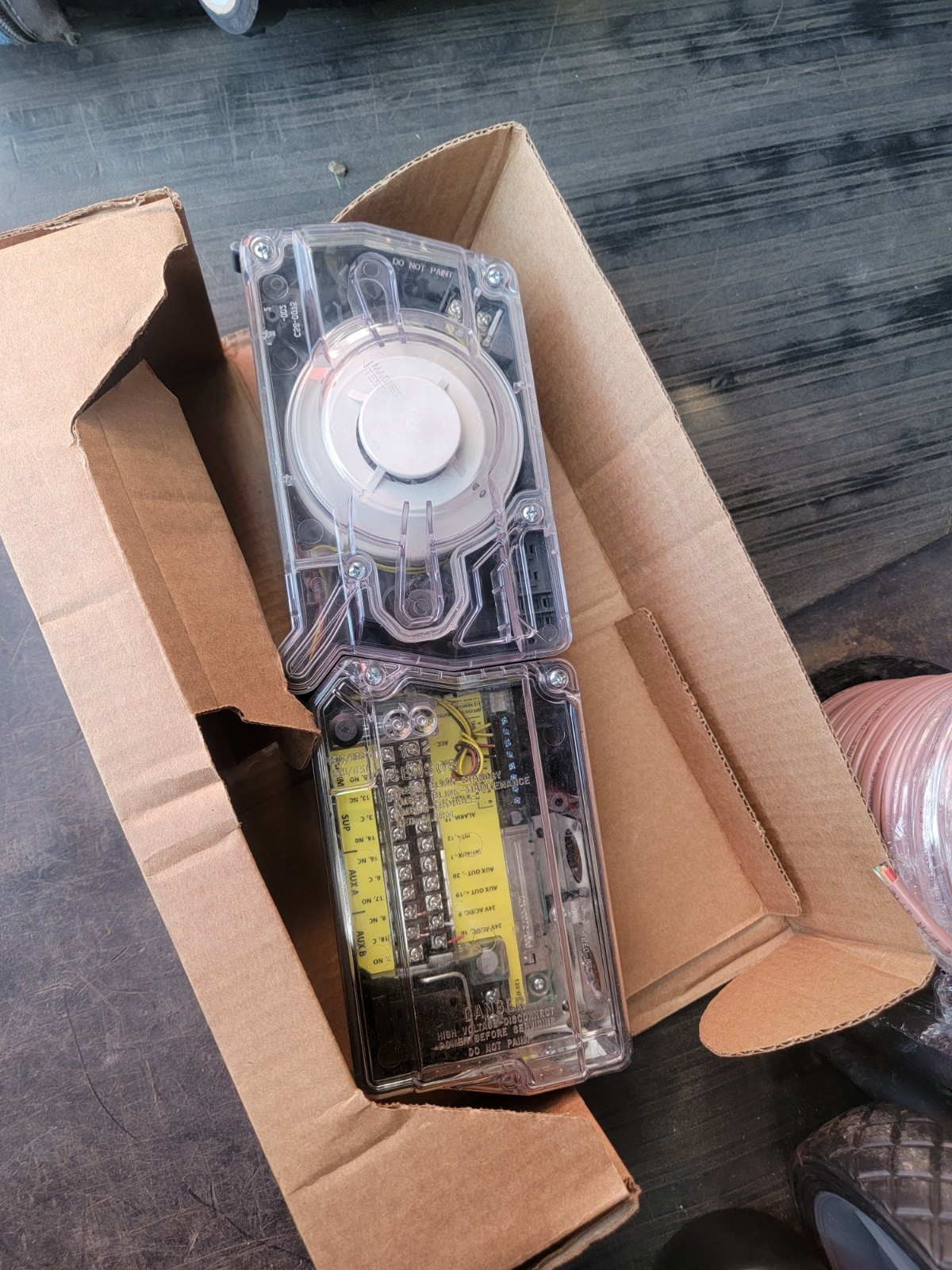 D4120 Two-System Sensor 4-Wire Photoelectric Duct Smoke Detector