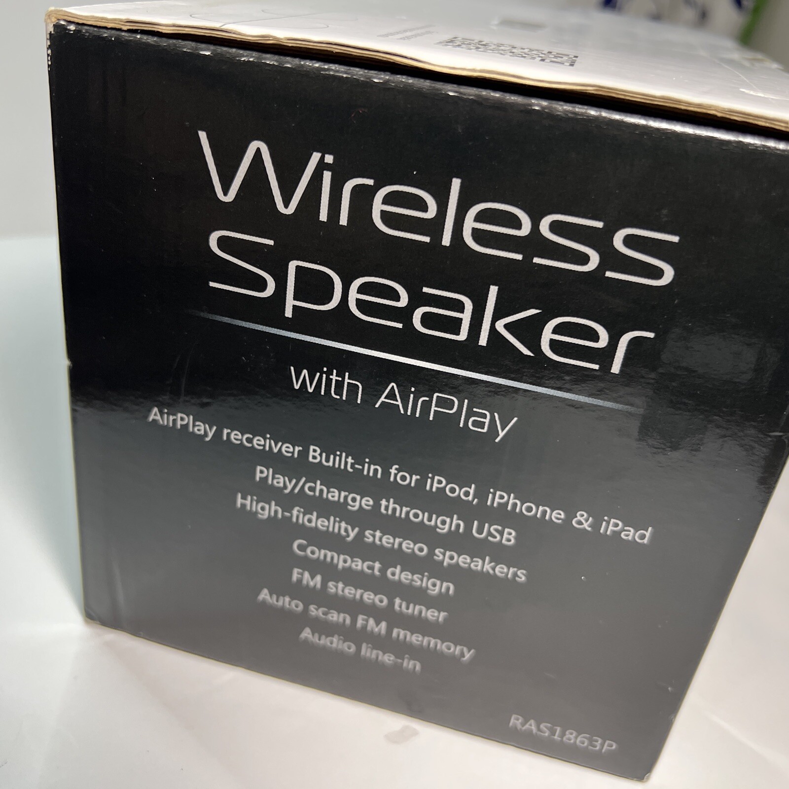 Rca Wireless Speaker With Airplay For Ipod , Iphone And Ipad Old Generation Only