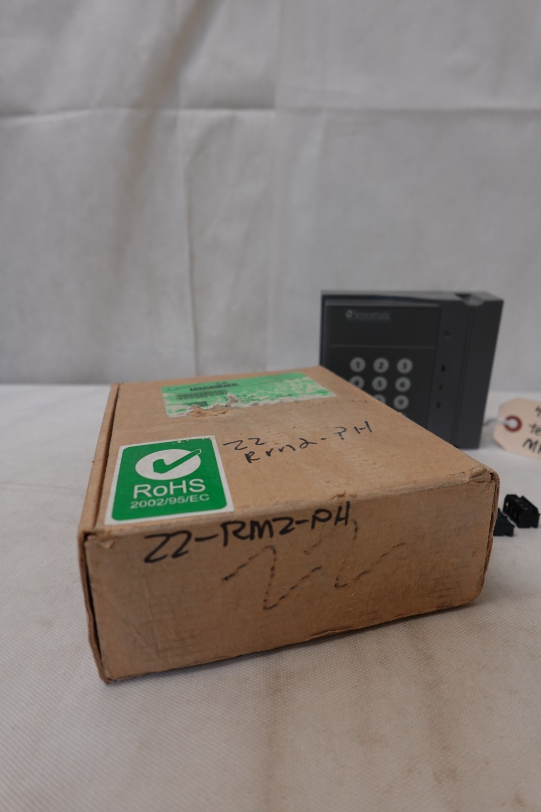 SOFTWARE HOUSE ZZ-RM2-PH PROX PROXIMITY CARD READER - USED - AS IS