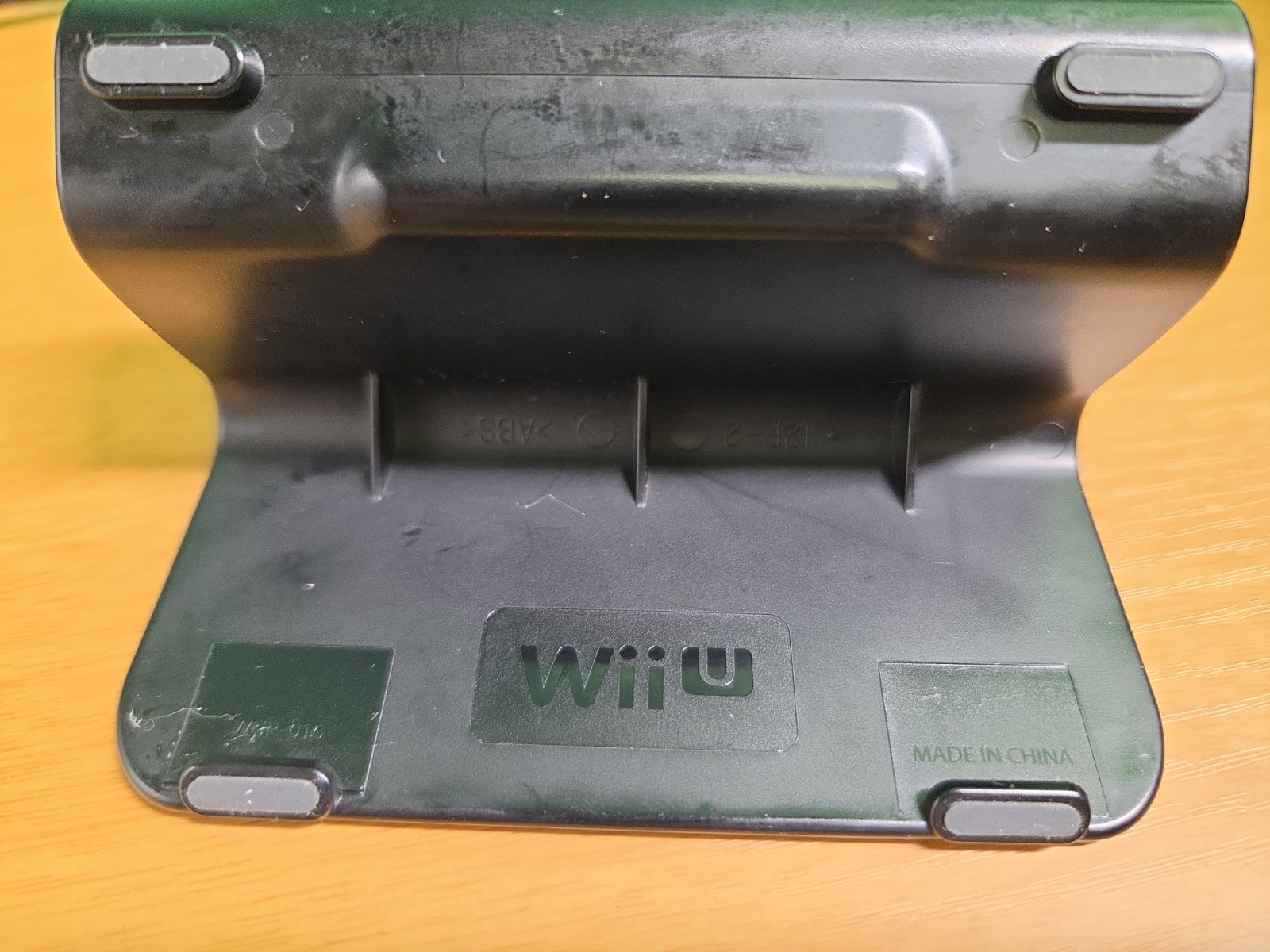 Wii U Gamepad Stand
