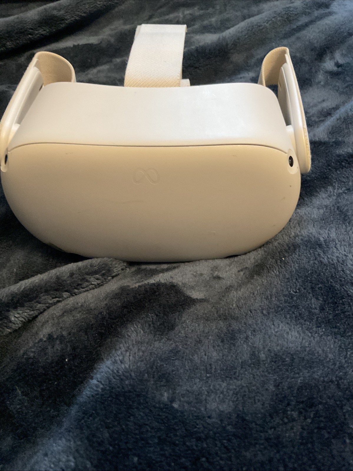 Meta Quest 2 Virtual Reality Headset All-in-One
