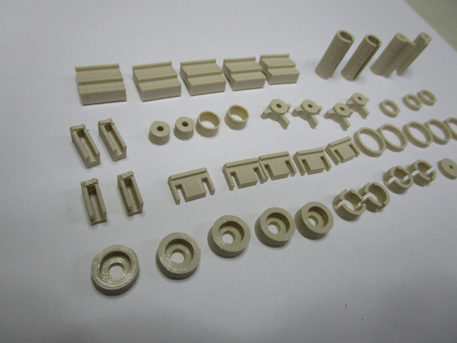 3D PRINTED INTERNAL CASE REPAIR SUPPORT KIT FOR AMIGA 600 COMMODORE