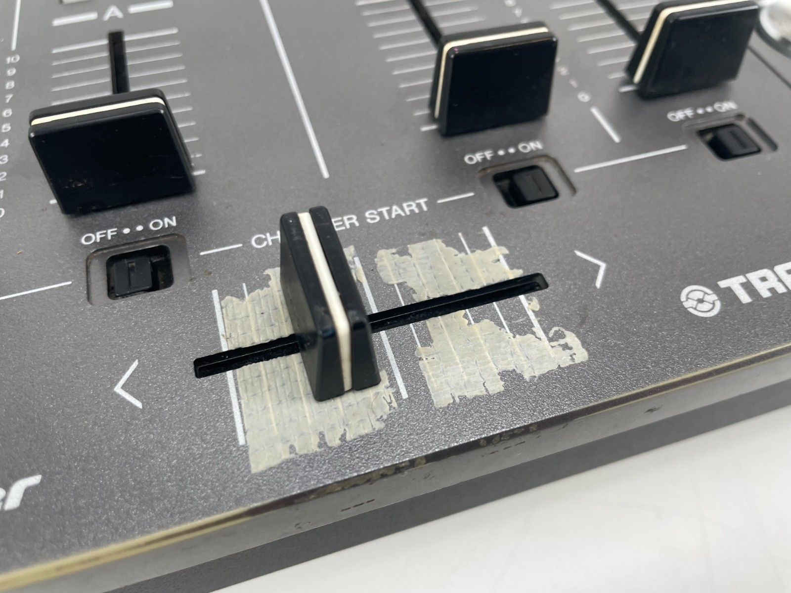 Pioneer DDJ-T1 DJ Controller