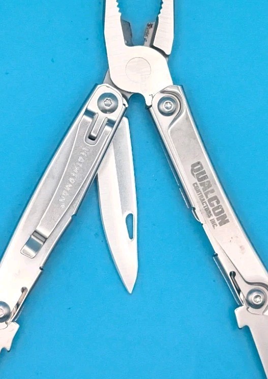 Leatherman Rev 3.8" Multi-Tool, Stainless! *QUALCON*