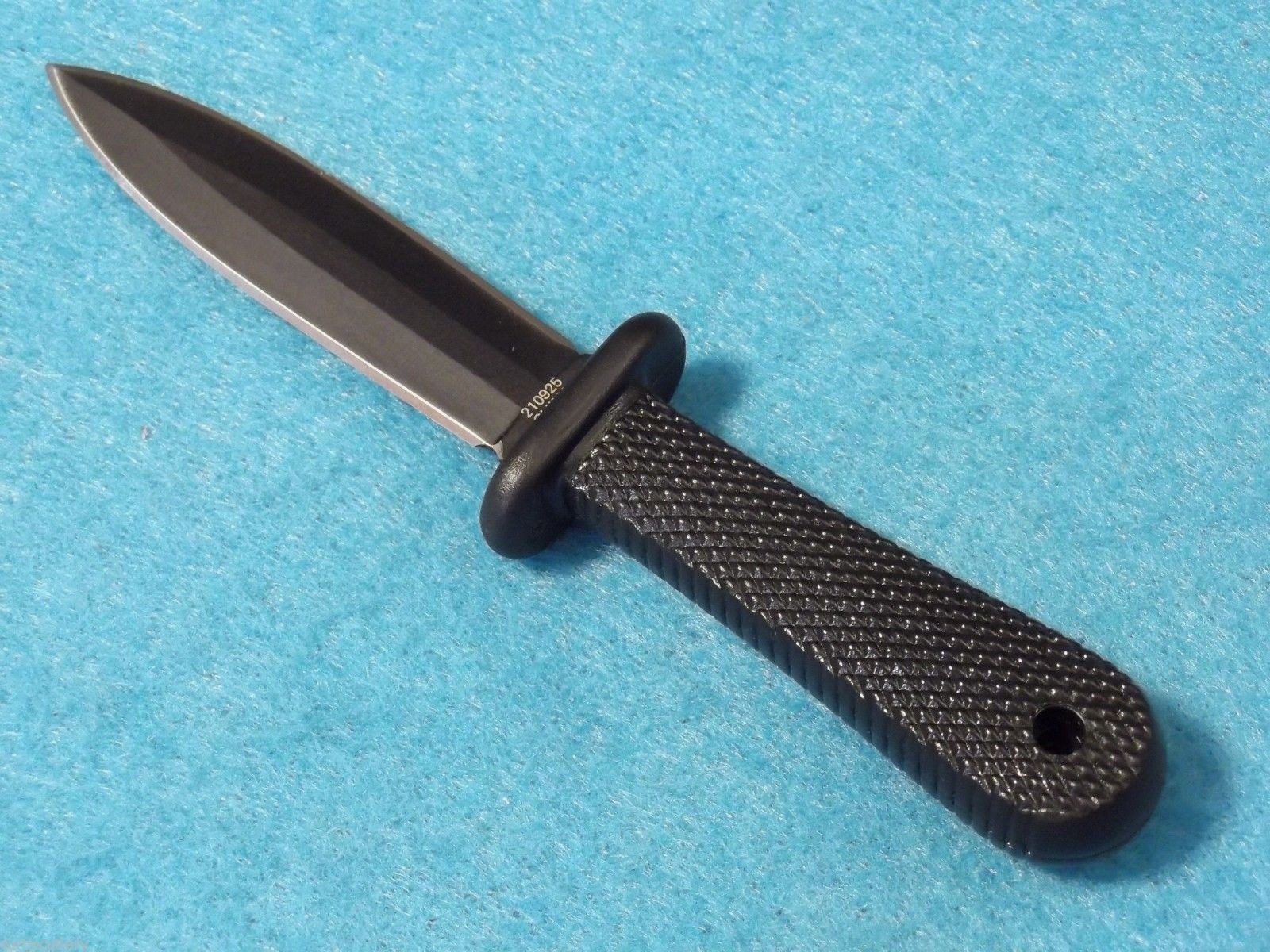 MINI NECK KNIFE 210925 Black double edge dagger fixed blade 5 1/2" overall NEW!