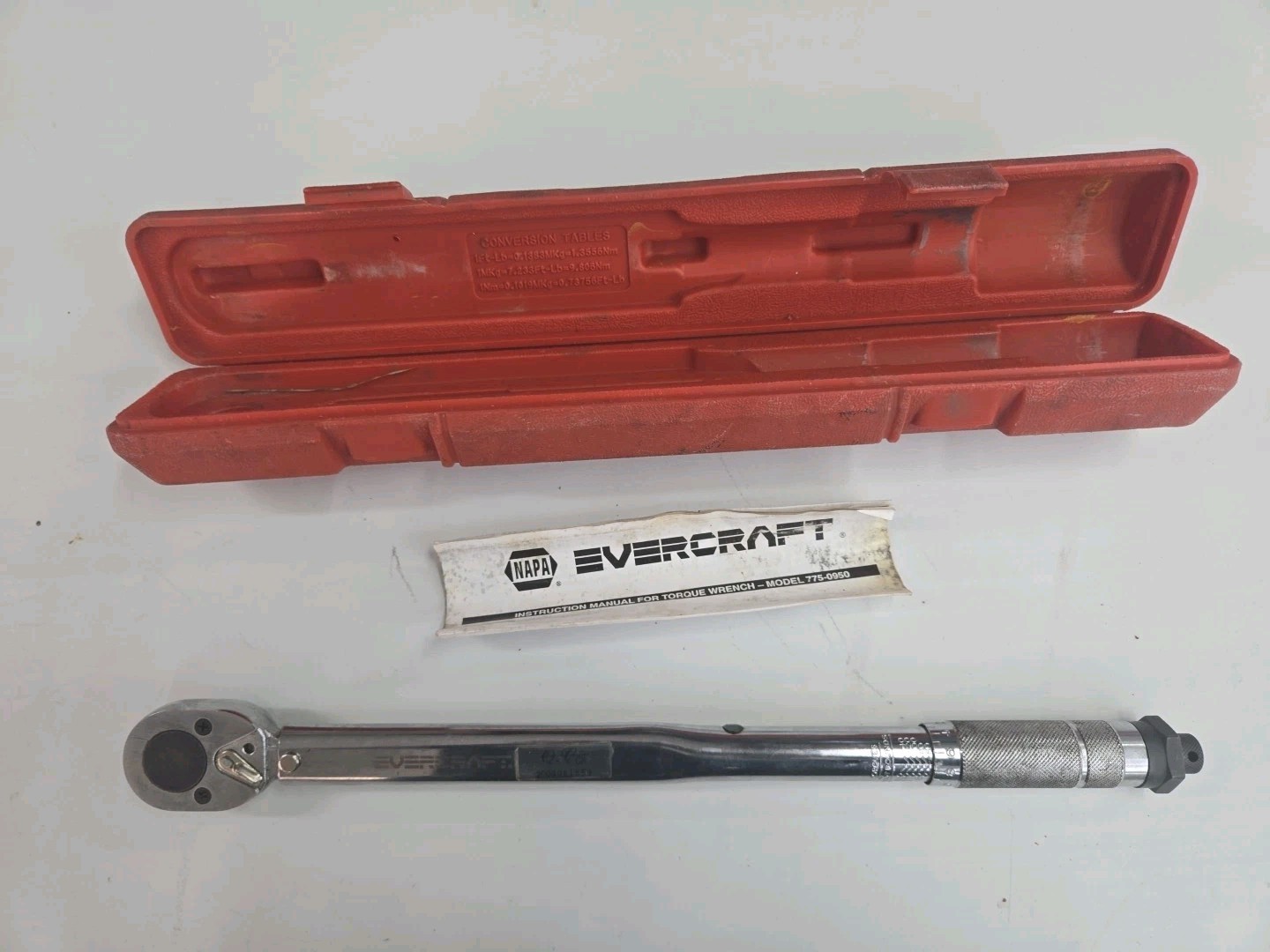 NAPA Evercraft   1/2" Drive 150lb Torque Wrench With Case