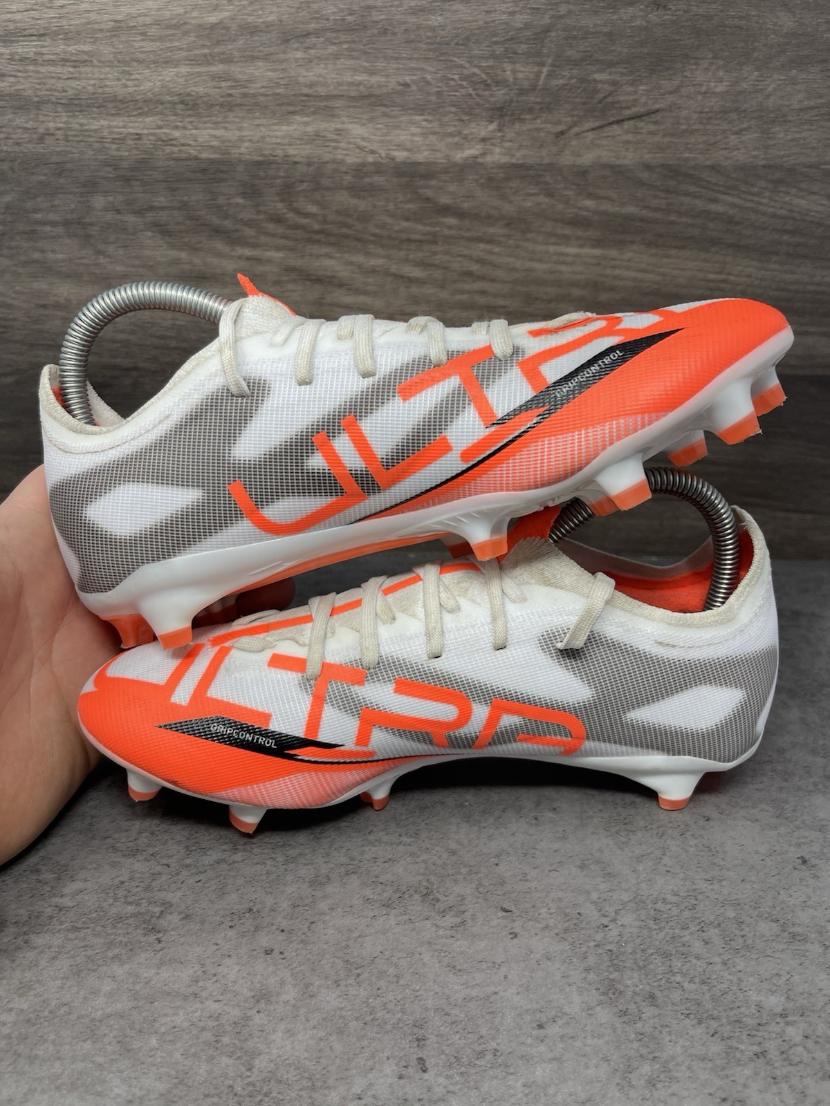 Puma Ultra 5 Match Soccer Cleats Mens Size 7 White Orange FG AG 108166-01