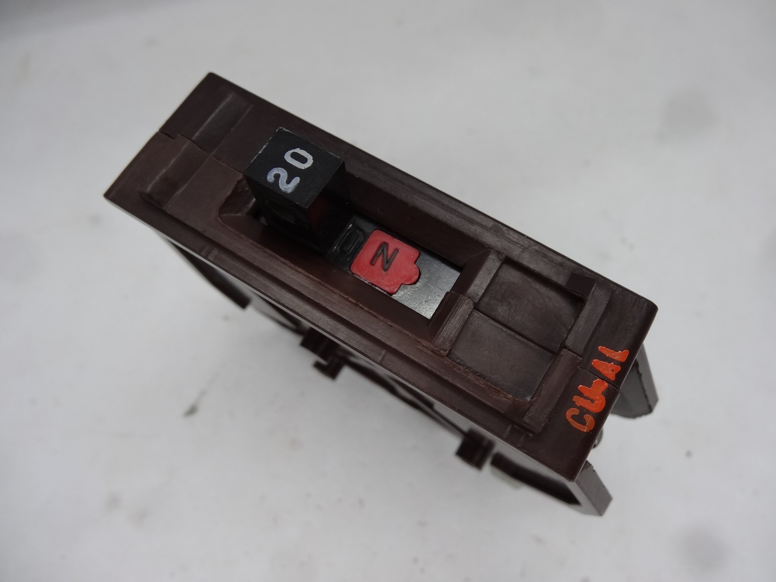 WADSWORTH A120NI 20 Amp 1 Pole 120Volt Type A  METAL FOOT Breaker A120N A120