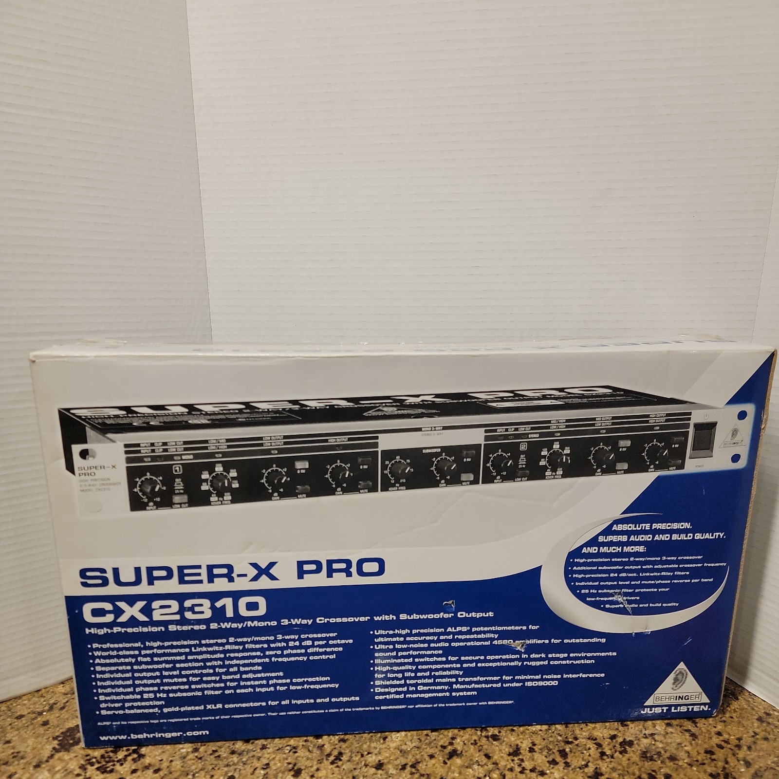 Behringer Super-X Pro Crossover Stereo 2-Way/Mono 3-Way with Sub Output CX2310