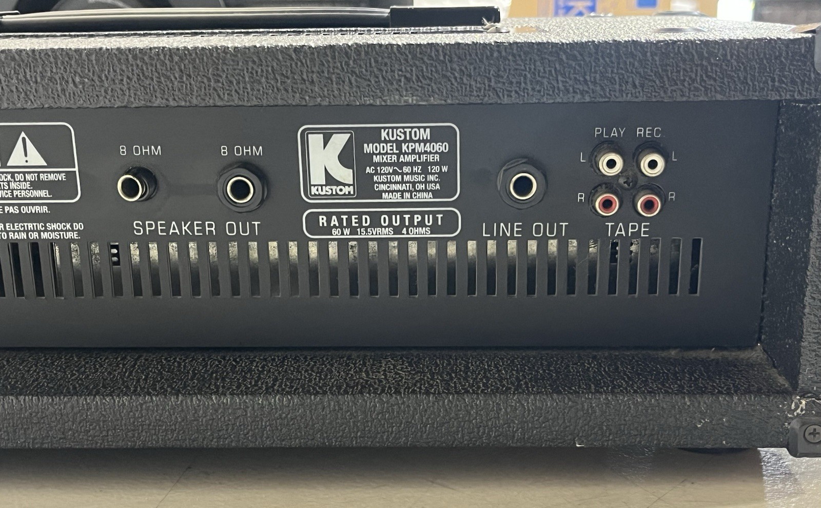 KUSTOM KPM4060 Mixer Amplifier