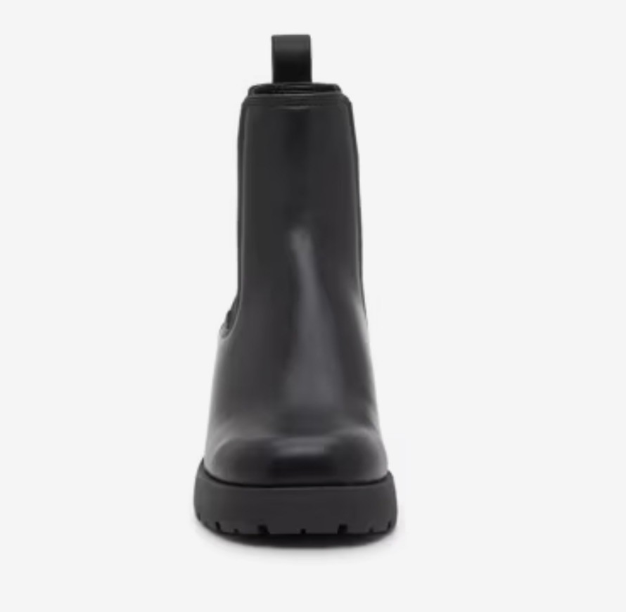 Woman's Boots Steve Madden Brontey Chelsea Boot Size 7 NWB $120
