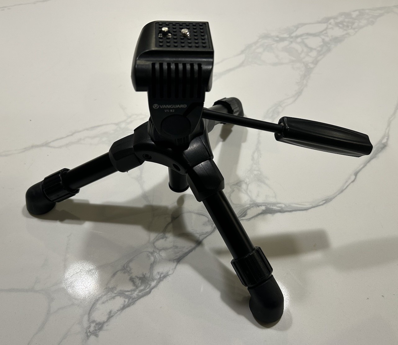 Vanguard VS-82 Compact Tabletop Tripod w/ 2-Way Pan Head
