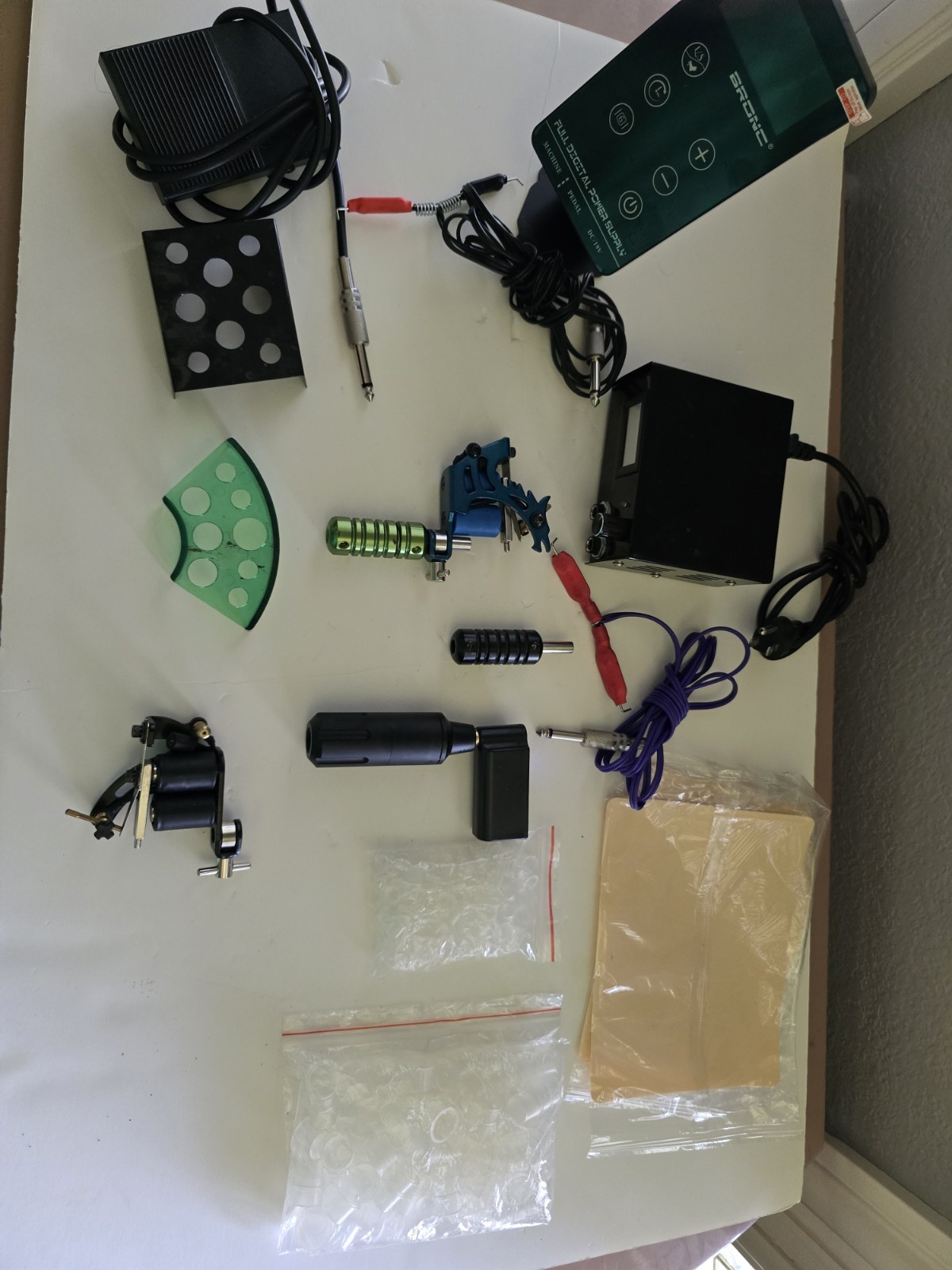 Tattoo Hardware Kit - BRONC Digital Power Supply,  Rotary Machines,  Coil Cups