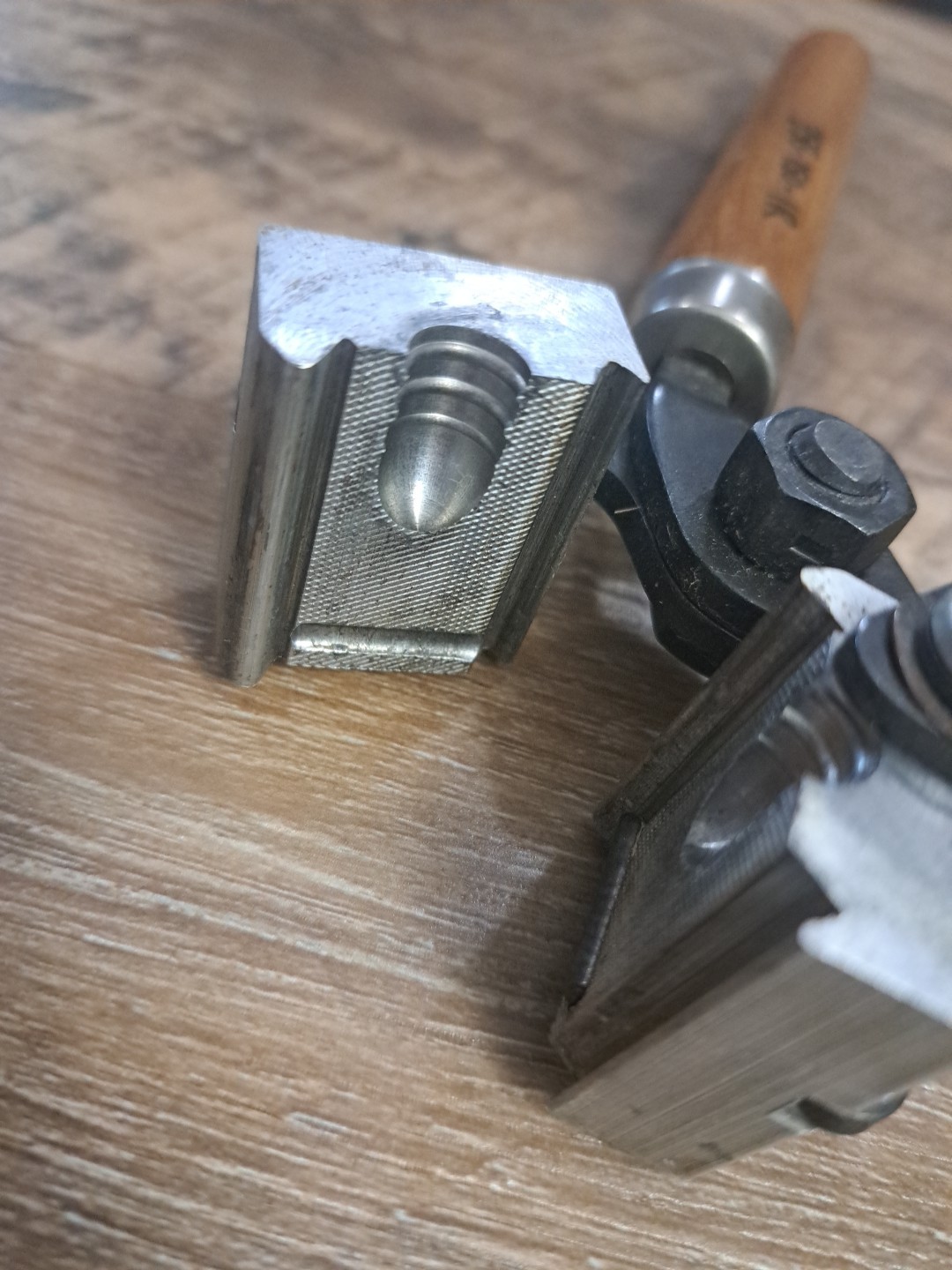 Lee Single Cavity 358-150-1r Single Cavity Bullet Mold