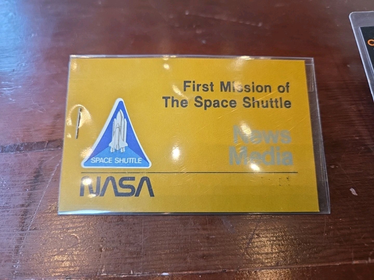 Space Shuttle 1981 Lot of 2 Press Pass NASA 1st Mission + Patch
