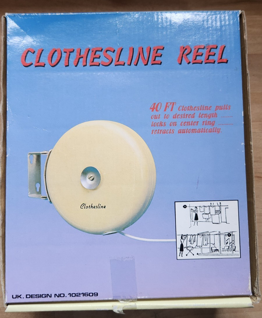 Vintage Lillian Vernon 40 Ft Retractable White Clothesline Reel Design 1021609
