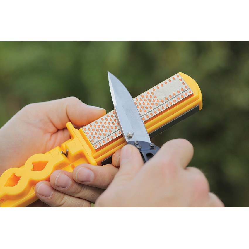 Smith's 3-in-1 Knife Sharpener CCD4 Carbide Diamond Ceramic Sharpening System