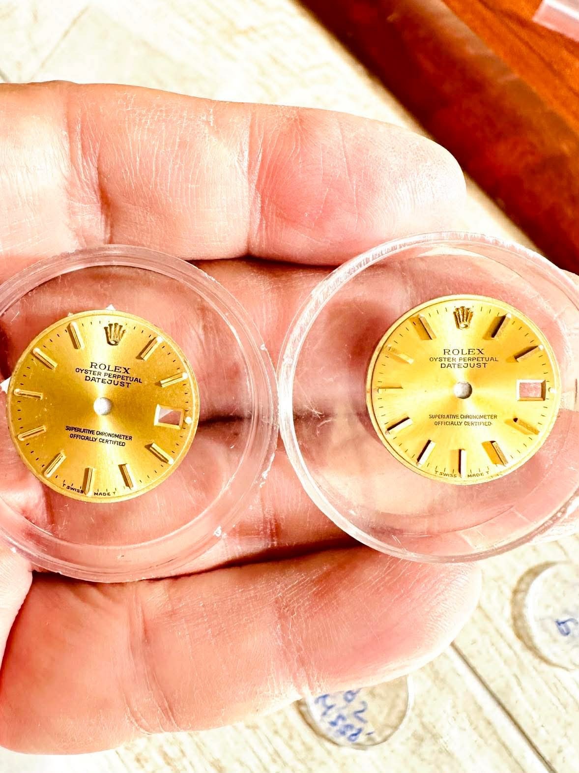 Set 2 Rolex Date 69173 gold Dial I429