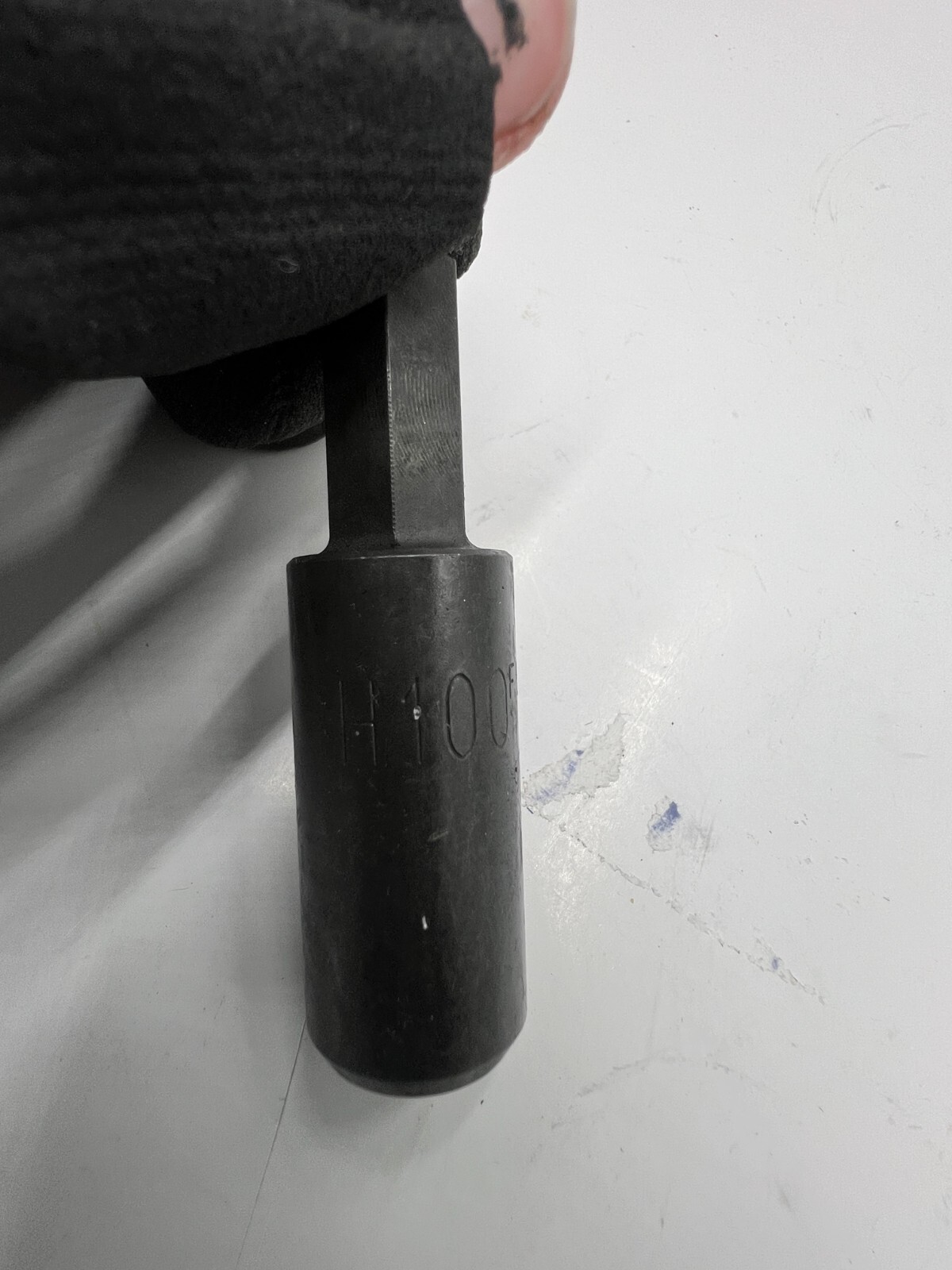 Flexco H100 Power Wrench 30446 for use with Flexco Hinged Bolt Fasteners