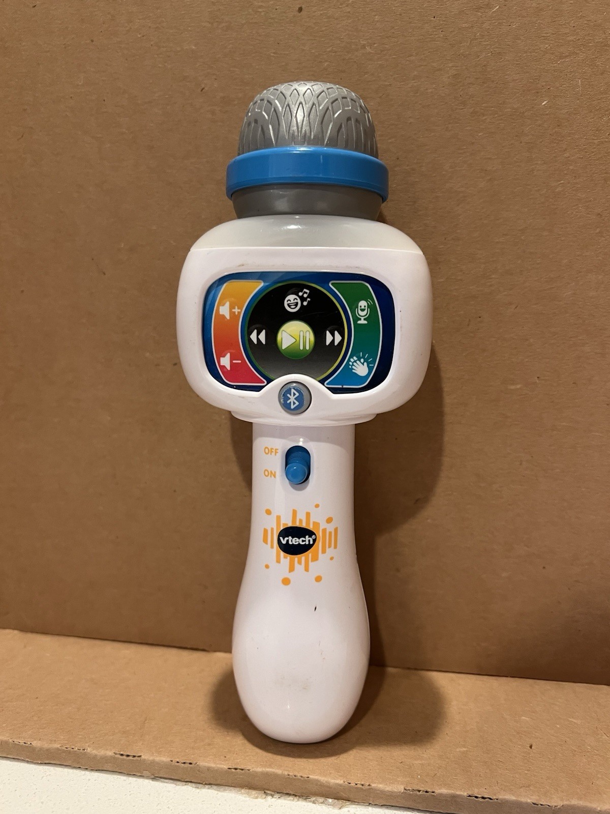 VTech Sing It Out Karaoke Microphone Bluetooth Party Lights Songs Voice Effects!
