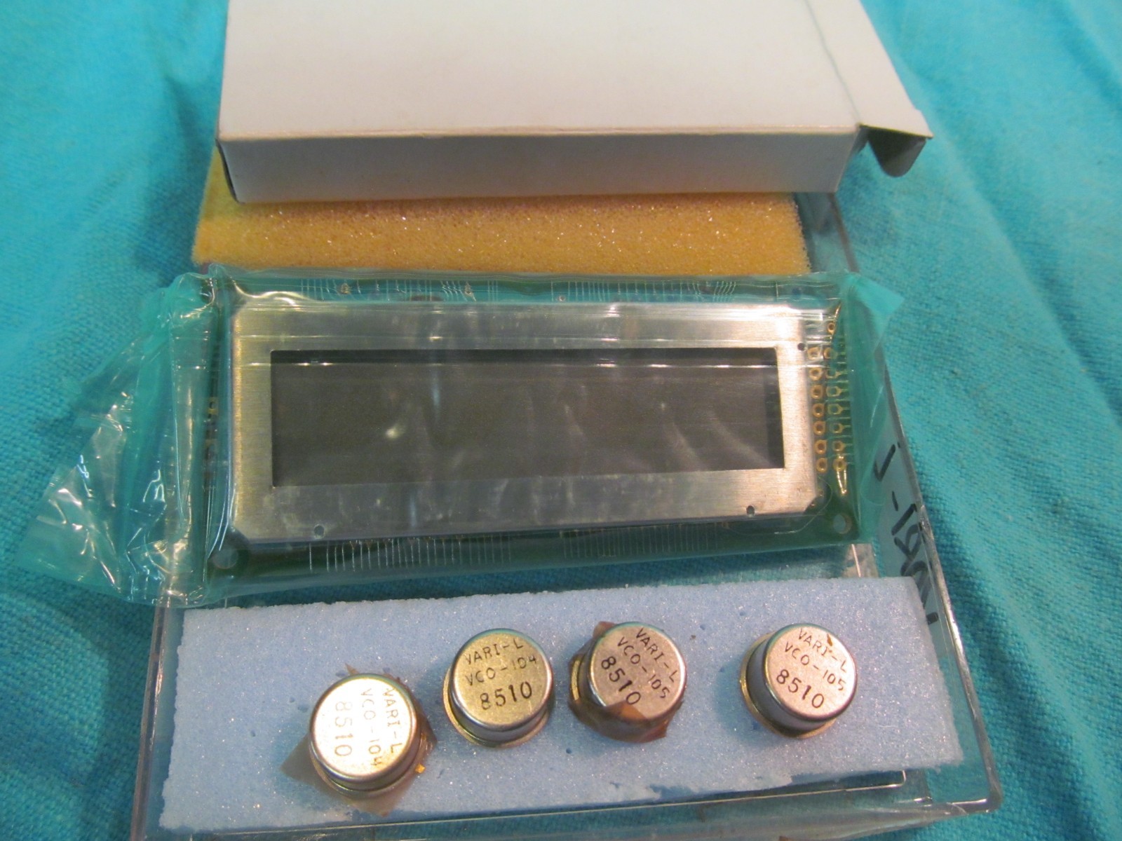 VARI-L LCD DISPLAY KIT WITH VCO-104 & VCO-105