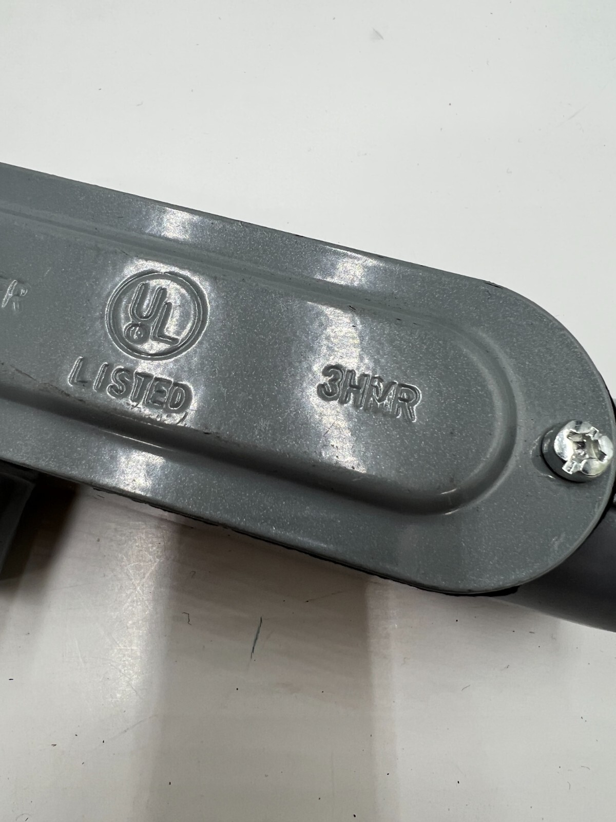 Conduit Outlet Box with 1" Cover 3HMR Gray