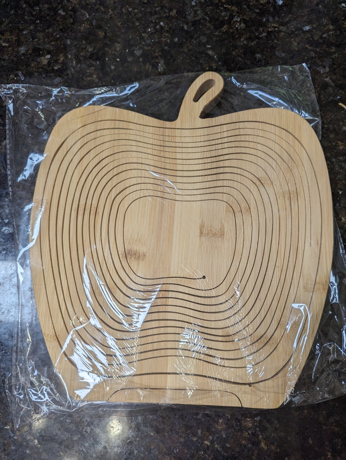 NEW Expandable Wooden Apple Cutting Board  Fruit Tray Basket Folding Basket