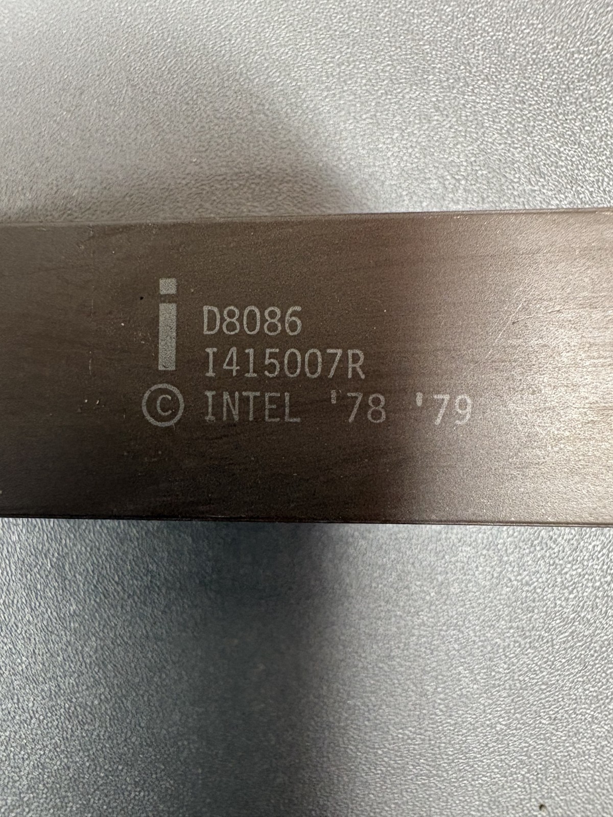 Intel D8086 Vintage CPU Processor 16-bit DIP 40 Malaysia 8406 Collectible
