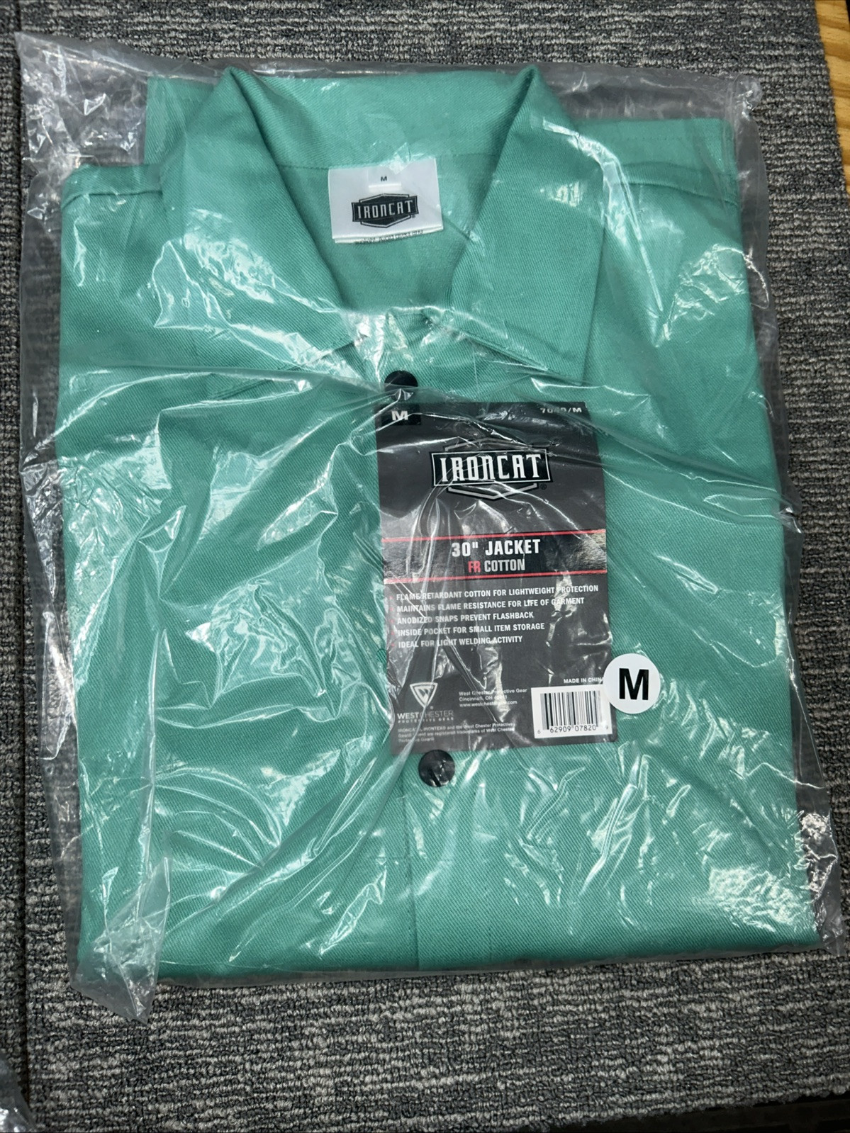 Ironcat Welding Jacket Mens Size Medium 7040 FR Cotton Jacket Heavy Weight