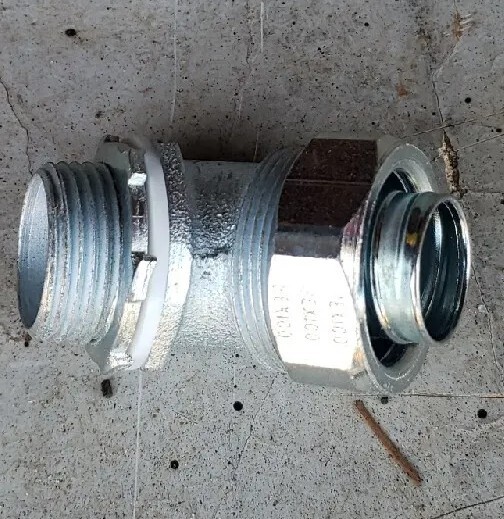 box of 10 -  Appleton ST-4575 3/4" Flexible  Conduit Connector Fitting