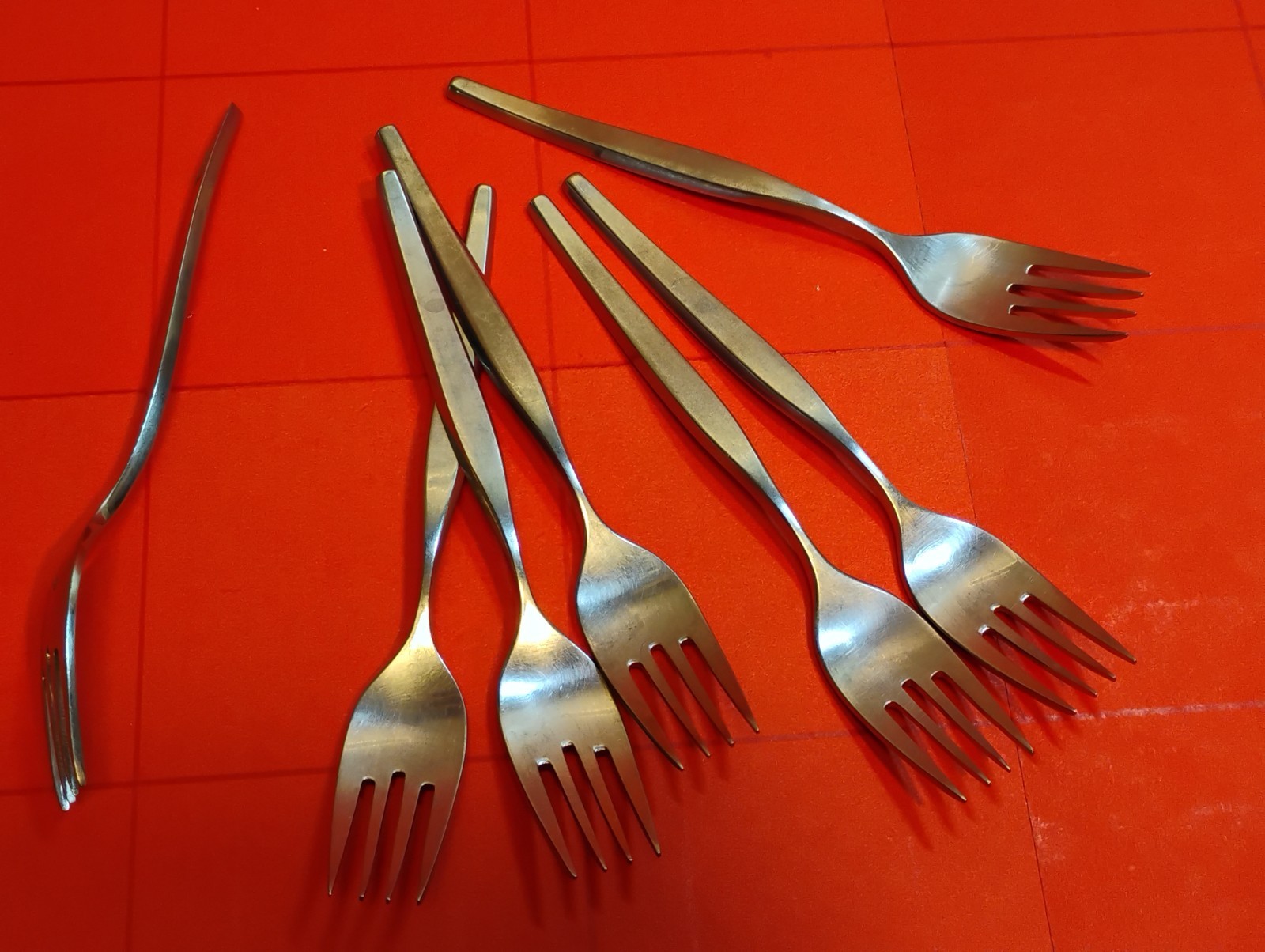 Manor House Dessert Forks MHO20 Japan 18cr Stainless Steel 5 3/4" Length Qty 7