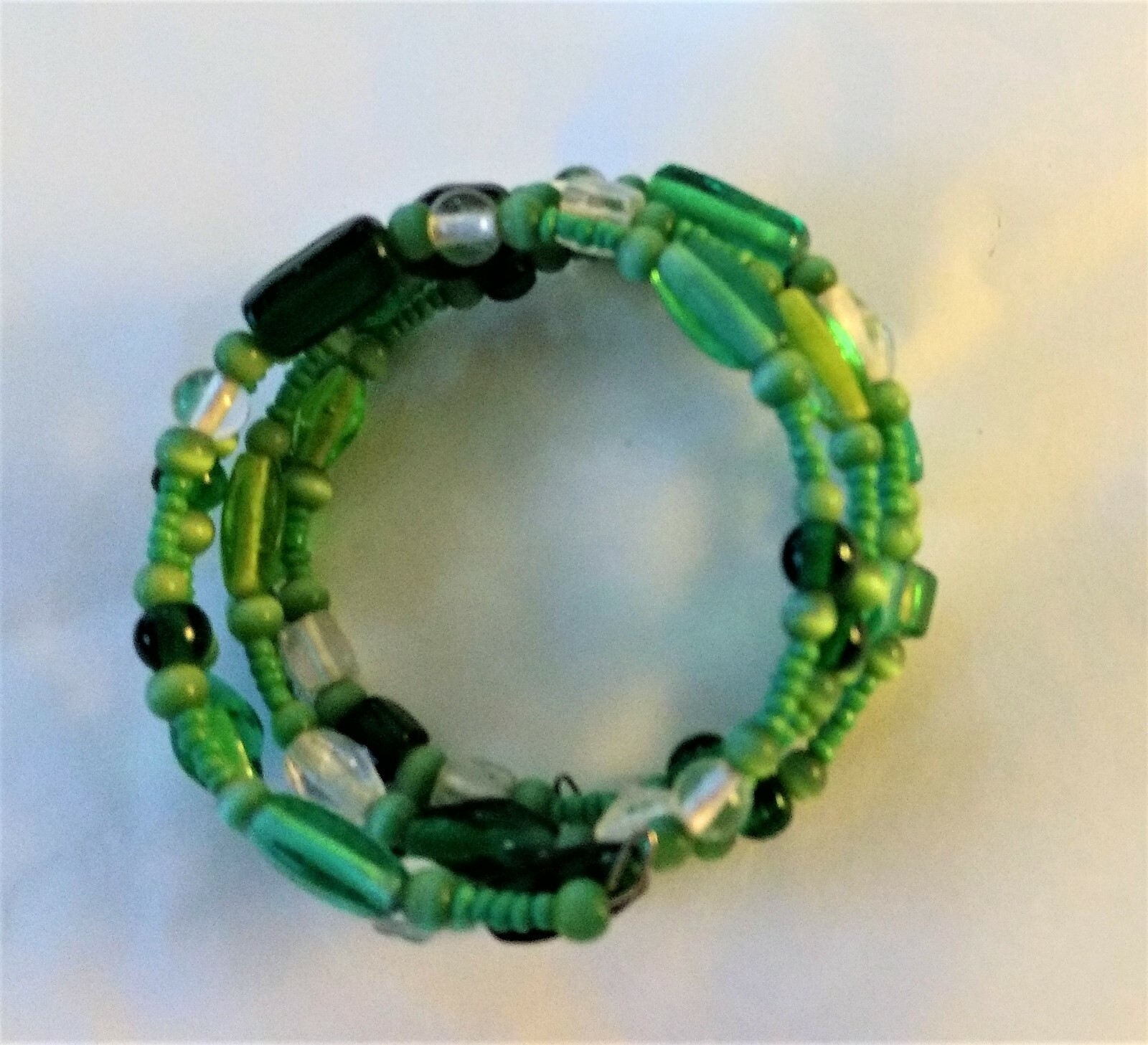 Artisan Handcrafted Fashion Jewelry Expandable Beaded Bracelet Green Tone