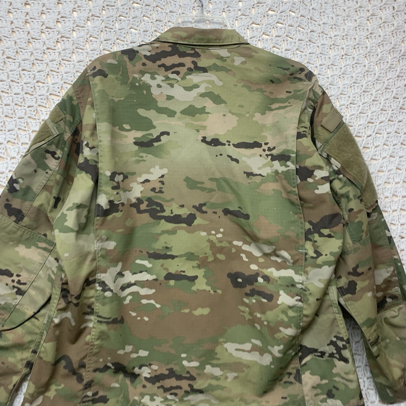 Coat Army Combat Uniform Unisex Size Large Short Regular Military Camouflage