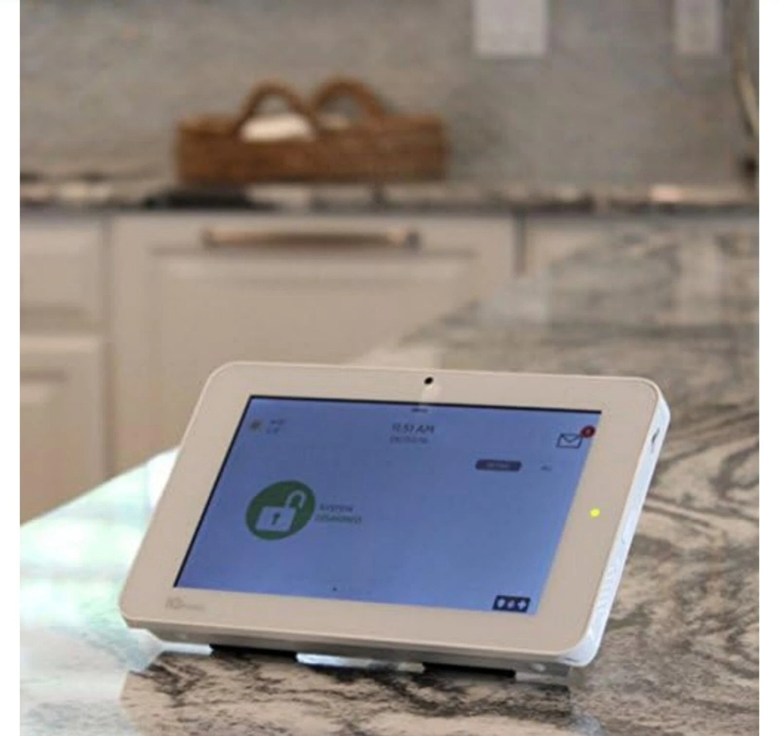 Qolsys IQ Panel 2 Z-Wave technology QS9201-5208-840 NEW