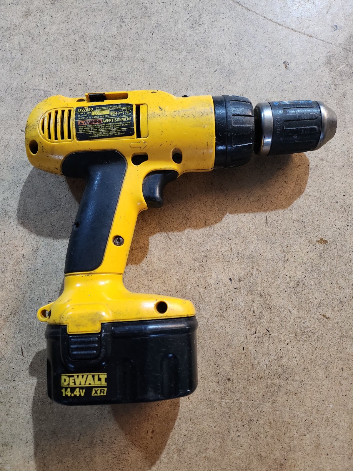 Dewalt DW990 1/2" VSR Cordless Adjustable Clutch Drill (SH T-1)