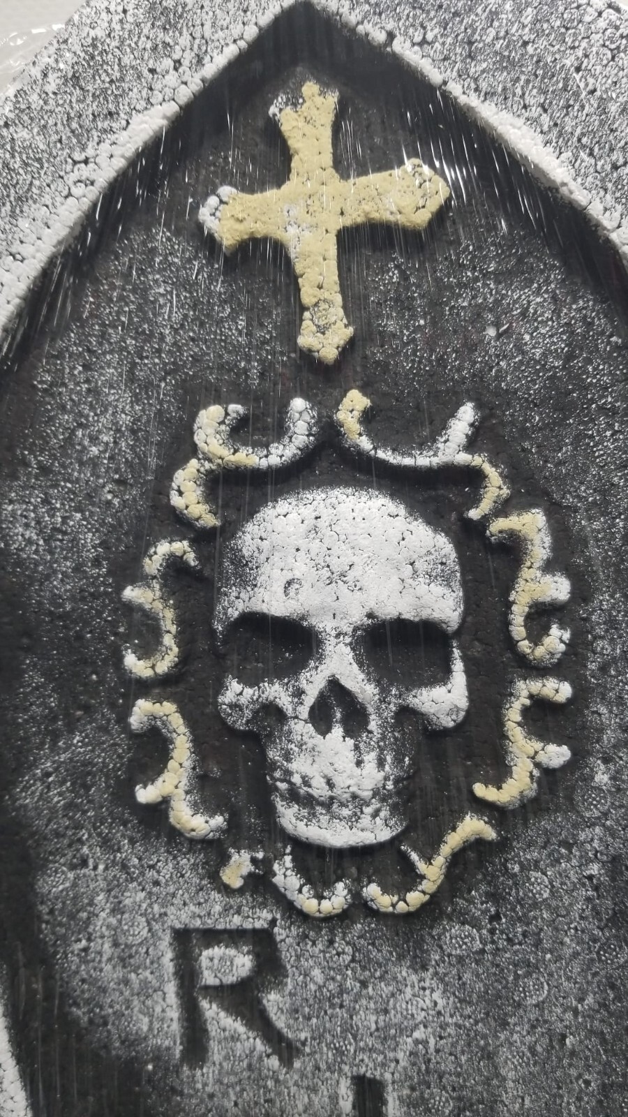 Spooky Village 24 Piece Cemetery Kit