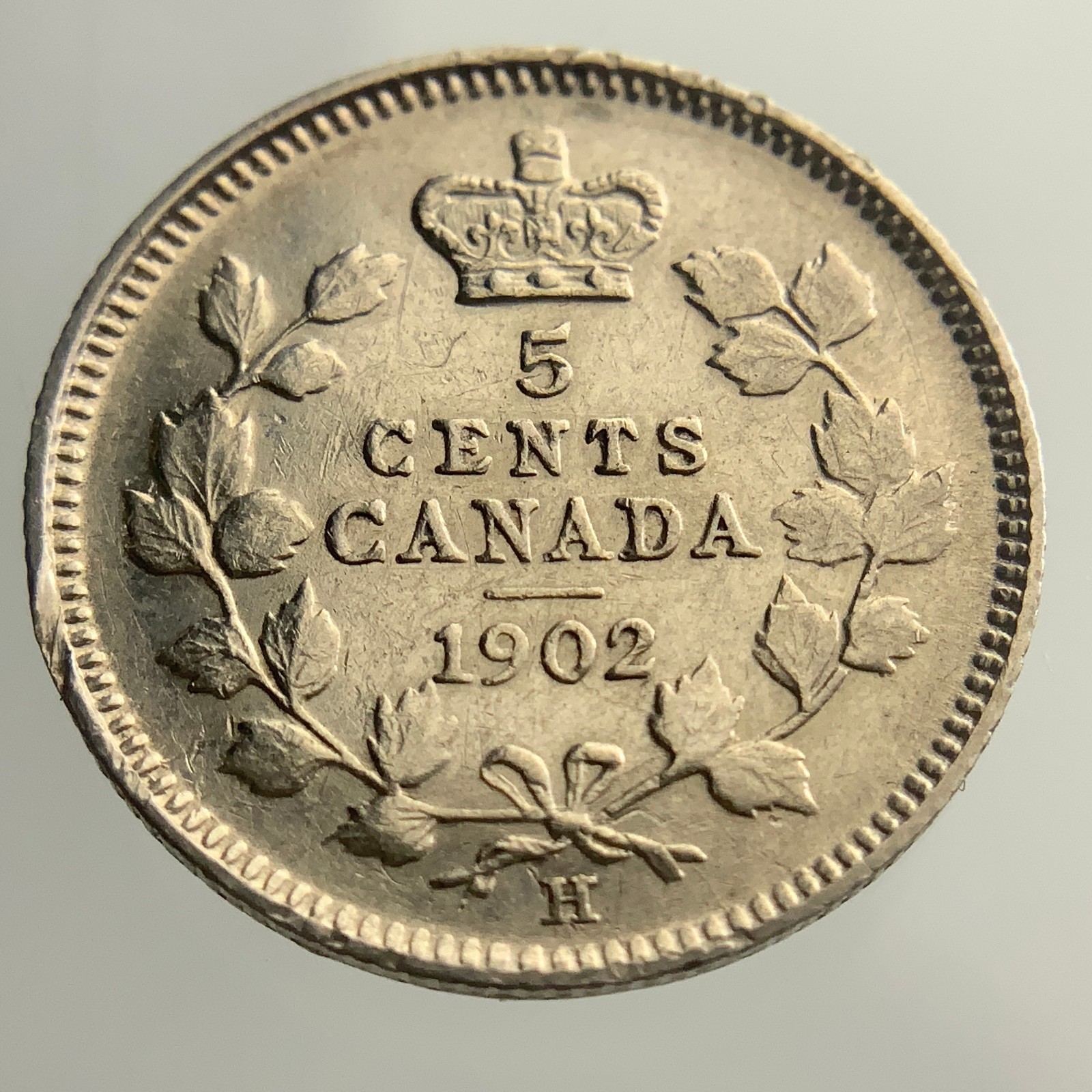1902 Large H Small H Canada Small Five Cents Circulated 5 Silver Coin NGS020