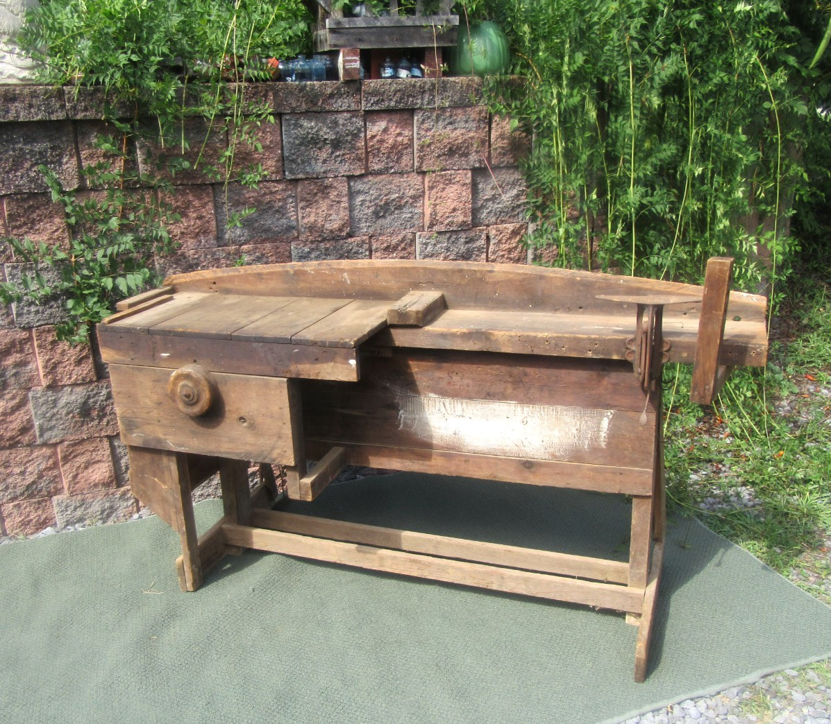 Antique Wood Carpenters Tool Workshop Saw Sharpening Work Bench Workbench