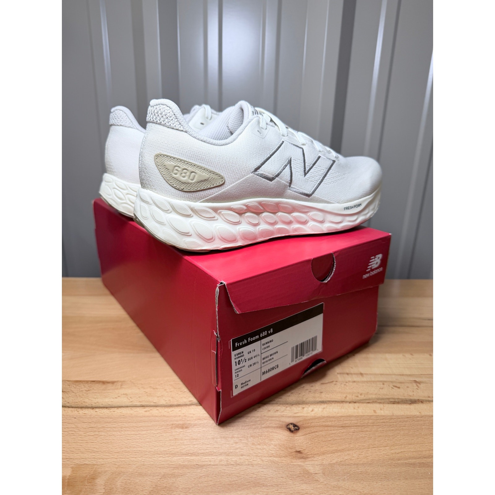New Balance Fresh Foam 680 v8 Men’s Beige / Brown Size 10.5 New!