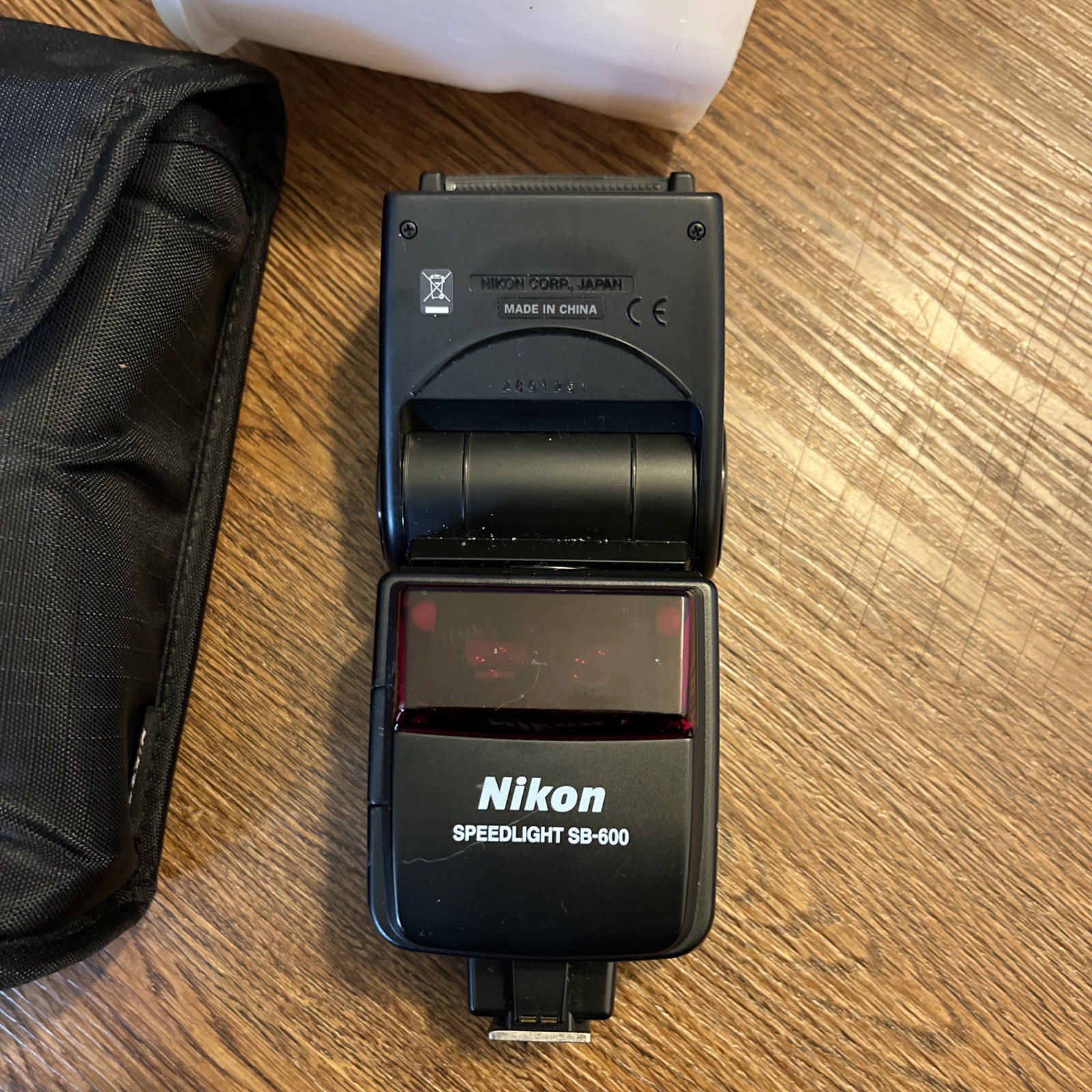 NIKON SPEEDLIGHT SB-600 FLASH