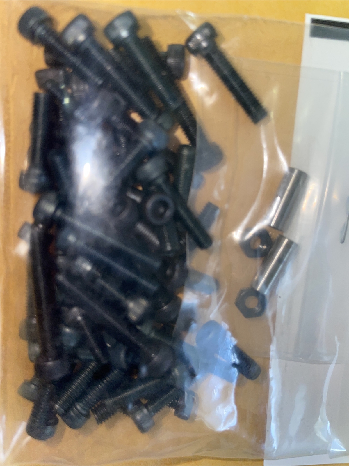 OS FF 320 SCREW SET NIP