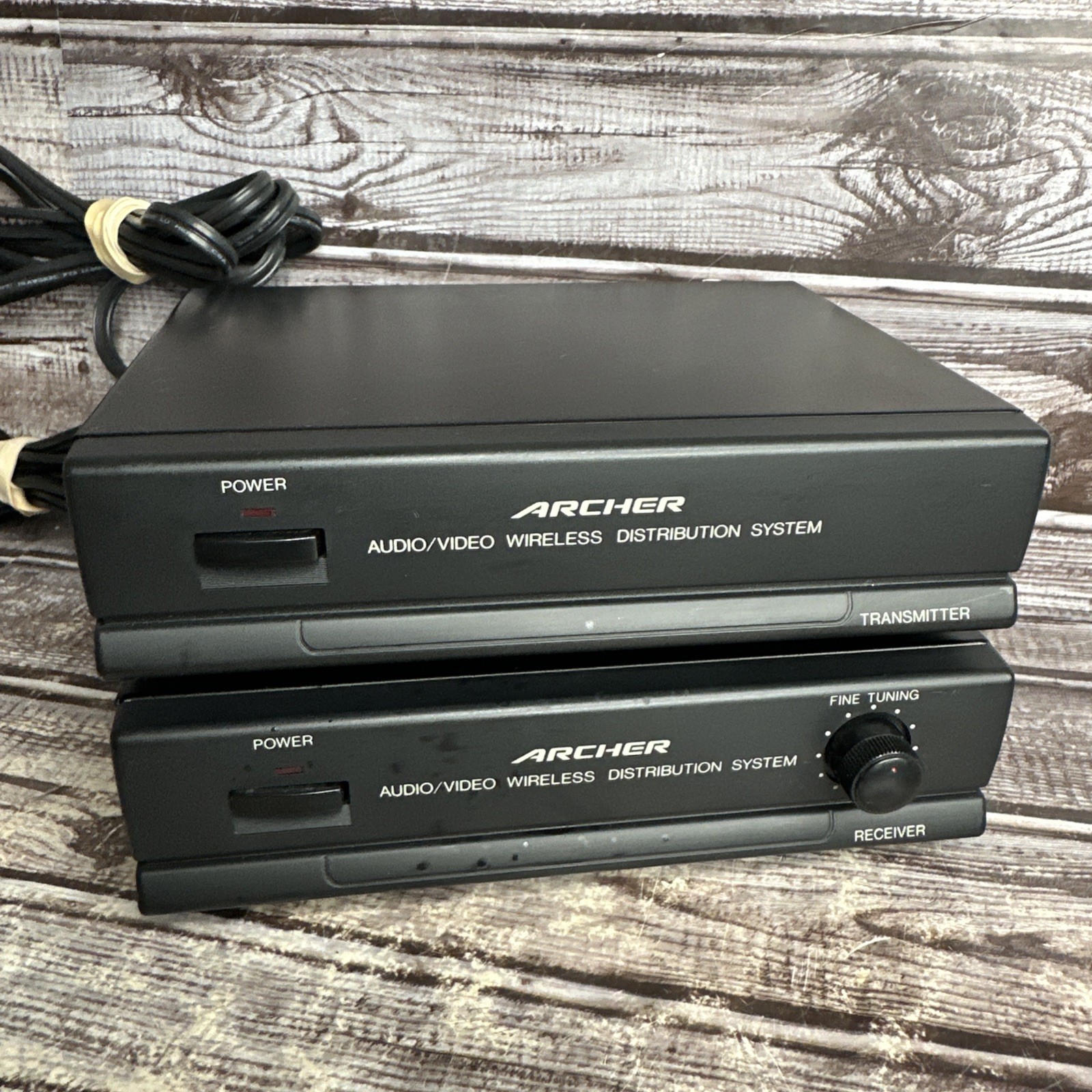 Archer 15-1958 Audio/Video Wireless Distribution System Receiver and Transmitter