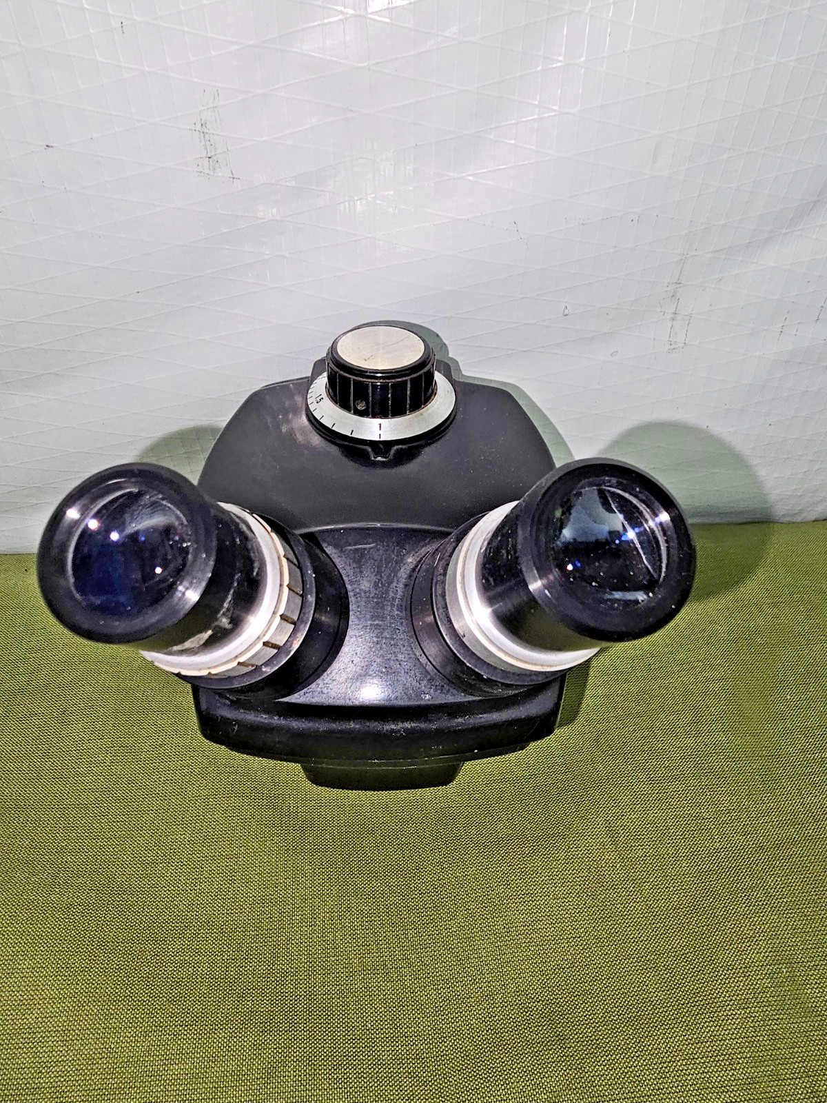 Bausch & Lomb Stereozoom 1x-2.5x Binocular Stereo Microscope Upright Lab