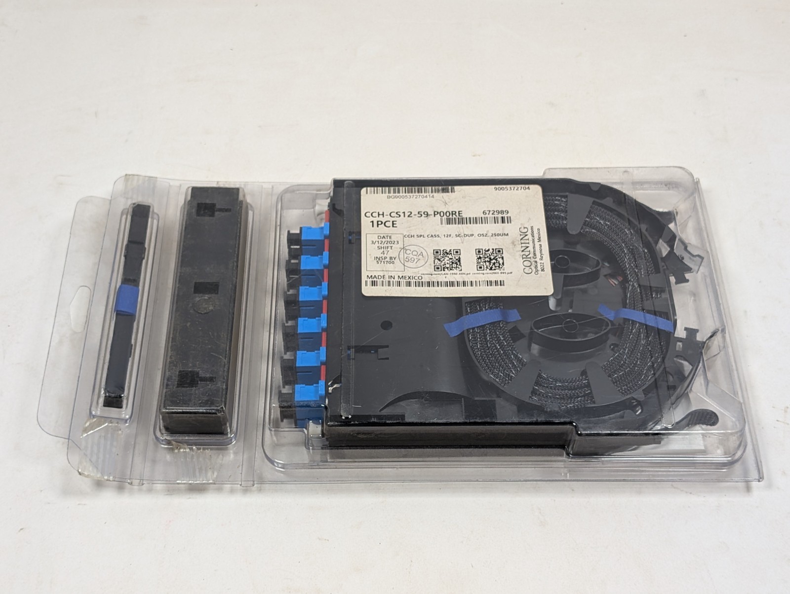 Corning CCH-CS12-59-P00RE Splice Cassette 12F SC/UPC OS2 SM With Pigtails