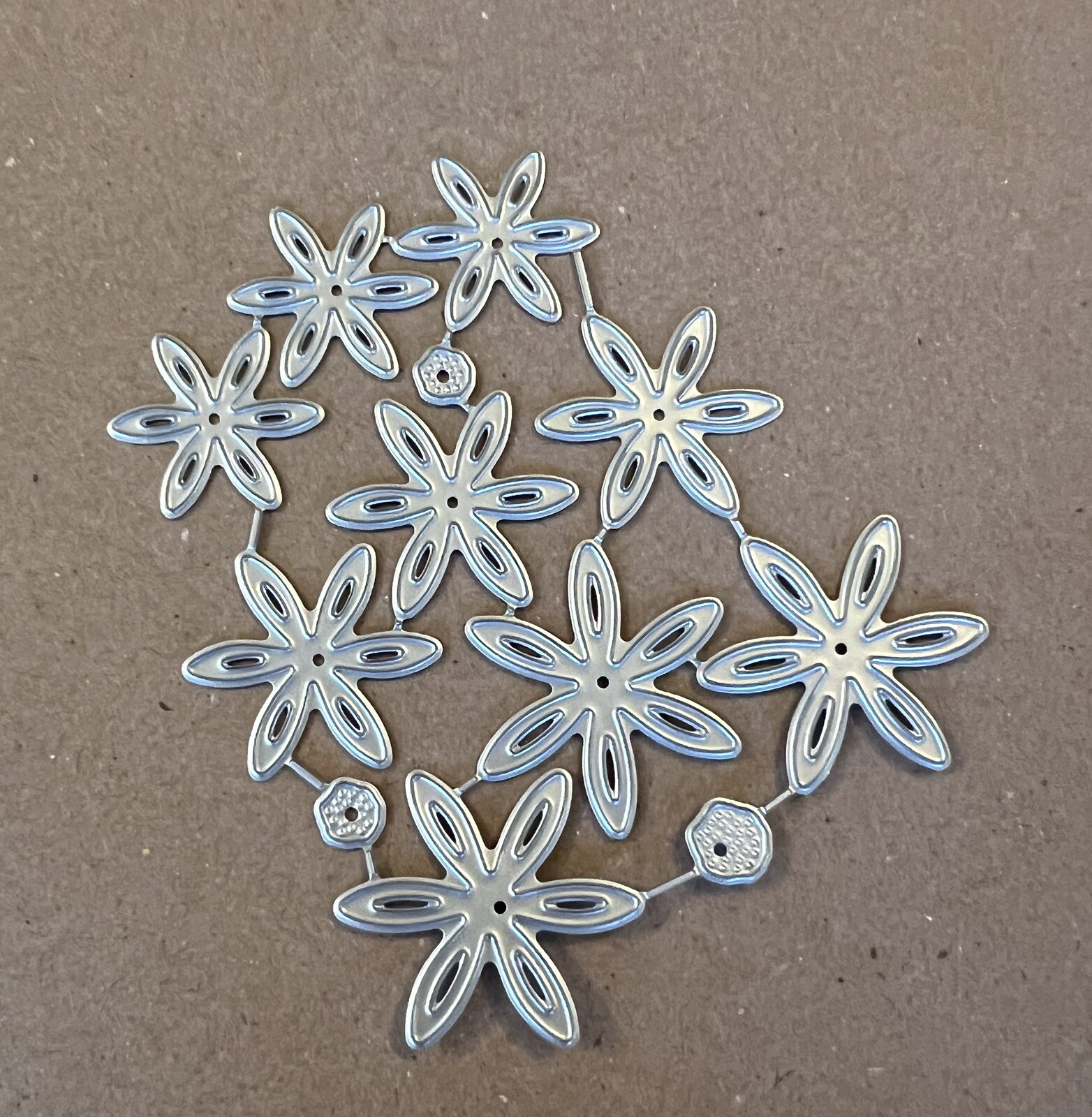 12 Piece Flower Metal Cutting Dies Cards Scrapbook Journal #4002 - Tonya